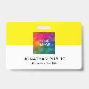 Laden Sie Ihr eigenes Unternehmenslogo oder ein Fo Ausweis