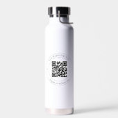 Laden Sie QR-Code und anpassbaren Text hoch Trinkflasche (Links)