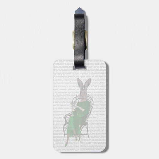 Lady Bella Rabbit Bei Tee 2 Gepäckanhänger (Rückseite vertikal)