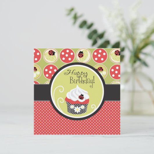 Lady Bug & Cupcake zum Geburtstag Karte (Stehend Vorderseite)