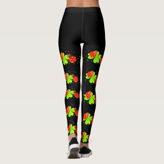 Lady Bugs auf einem Kleeblatt Pattern Schwarze Top Leggings (Rückseite)