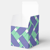 Lady Derby Big Hat Brautparty 2 x 2 Geschenkschachtel (Geöffnet)