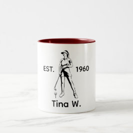 Lady Golfer Personalisierter Name und Jahr Zweifarbige Tasse