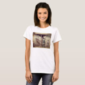 Lady in a Rickshaw, c.1890s (farbiges Foto) T-Shirt (Vorne ganz)