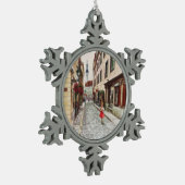 Lady in Tallinn Estland Schneeflocken Zinn-Ornament (Links)