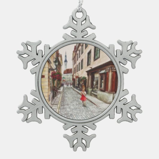 Lady in Tallinn Estland Schneeflocken Zinn-Ornament (Vorderseite)