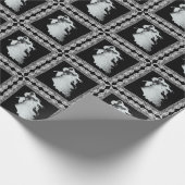 Lady in White Ghost Halloween Geschenkpapier (Ecke)