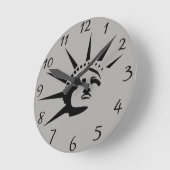 Lady Liberty Runde Wanduhr (Winkel)