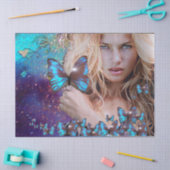 LADY MIT BLAUE BUTERRFLY Schönheit in der Natur Seidenpapier (Basteln)