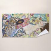 Lady mit einem Fan, Gustav Klimt Badehandtuch (Badehandtuch)