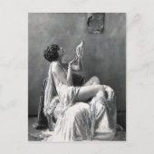 Lady mit Perlen Postkarte (Vorderseite)