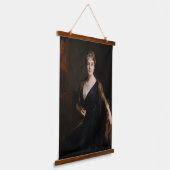 Lady Orr-Lewis von Philip Alexius de László Wandteppich Mit Holzrahmen (Gewinkelt)