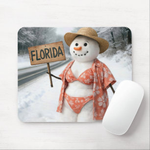 Lady Snowman trampen mit einem Florida-Schild Mousepad