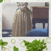 Lady Stehend in einer Jungfrau, Johannes Vermeer Geschirrtuch (Gefaltet)