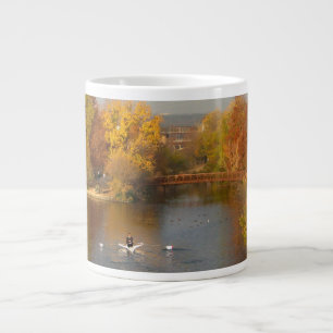 Ladybird Lake Fall Rower - Downtown Austin Texas Jumbo-Tasse