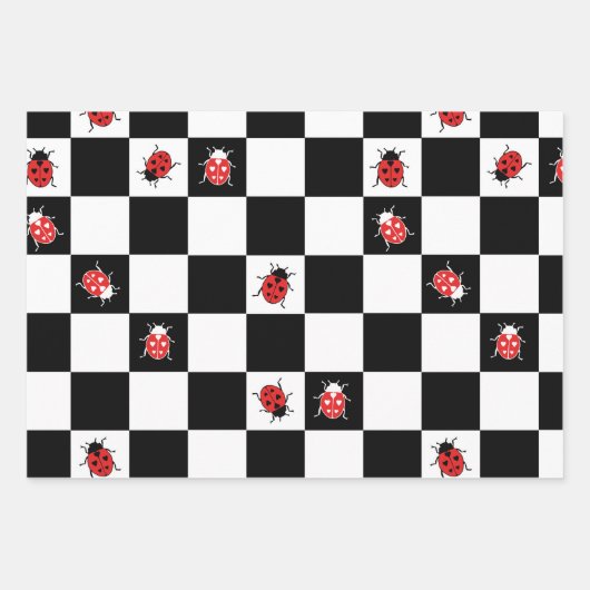 Ladybirds auf dem Schachbrett Geschenkpapier Set (Vorderseite)
