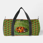 Ladybug auf der linken Seite Personalisiert Duffle Bag (Rückseite)