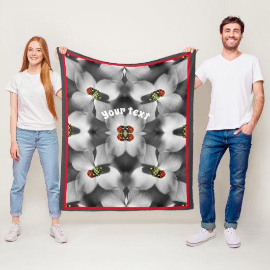 Ladybug auf Dogwood-Blume Abstrakt Personalisiert Fleecedecke (Beispiel)