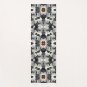 Ladybug auf Dogwood-Blume Abstrakte Natur Yogamatte (Vorderseite)