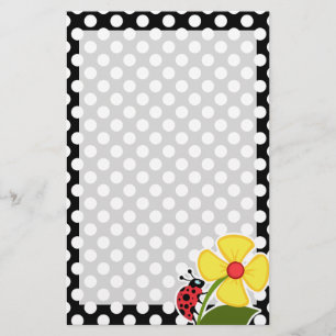 Ladybug auf schwarzen und weißen Polka-Punkten Briefpapier