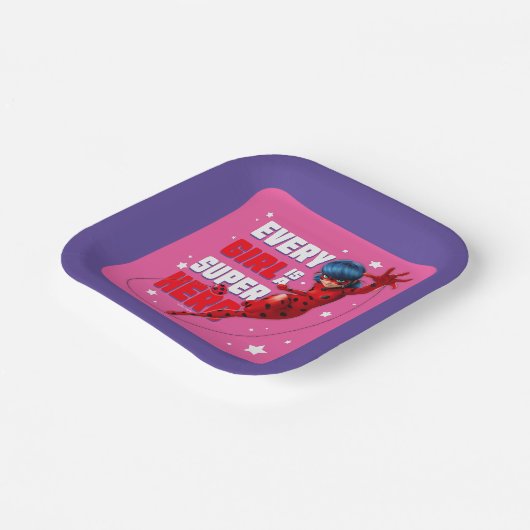 Ladybug Every Girl ist ein Super-Held Pappteller (Gewinkelt)