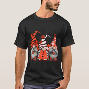 Ladybug Gnomes Tomte Skandinavien Drei Gärten T-Shirt