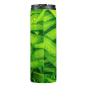 Ladybug in grünem Gras, roter Gingham-Karo niedlic Thermosbecher (Rückseite)