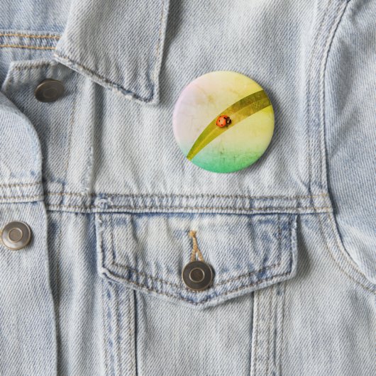 Ladybug Leaf Button (Beispiel)