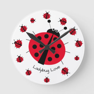 Ladybug Liebe Girly Fun Niedlicher Cartoon Rundsch Runde Wanduhr