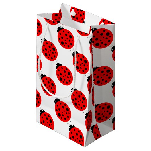 Ladybug Pattern Kleine Geschenktüte (Vorderseite Schrägansicht)
