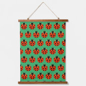 Ladybug Pattern Wandteppich Mit Holzrahmen (Vorderseite)