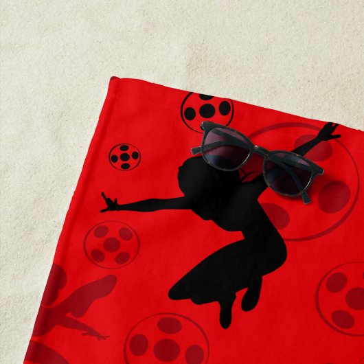 Ladybug Silhouette Red Pattern Strandtuch (Beispiel)