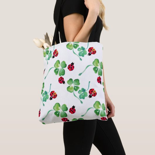 Ladybug Spring Flowers Wasserfarbe Tasche (Von Nahem)