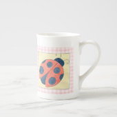 Ladybug Trio Landung auf Blume Porzellantasse (Rechts)