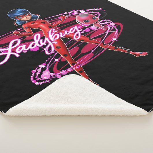 Ladybug und Tikki Graphic Sherpadecke (3/4)