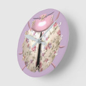 Ladybug Veilchen und Rose niedlich Runde Wanduhr (Winkel)