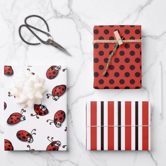 Ladybug Wrapping Paper Set 3 Geschenkpapier Set (Vorderseite)