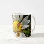 Ladybug zu Daisy Kaffeetasse (VorderseiteRechts)