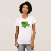 Ladybugs and Green Leaves Nature Illustration Past T-Shirt (Vorne ganz)