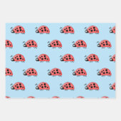 Ladybugs blauen und schwarzen Punkte und Quadrate Geschenkpapier Set (Vorderseite)