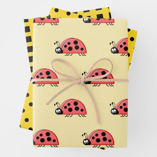 Ladybugs, gelbe und schwarze Punkte und Quadrate Geschenkpapier Set (Beispiel)