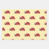 Ladybugs, gelbe und schwarze Punkte und Quadrate Geschenkpapier Set (Vorderseite)