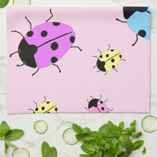 LADYBUGS KÜCHENTUCH (Gefaltet)