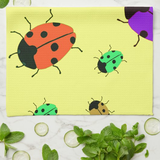 LADYBUGS KÜCHENTUCH (Gefaltet)