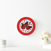 Ladybugs Polka Dots Wall Clock Runde Wanduhr (Zuhause)