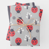 Ladybugs Stripes Polka Dots Wrapping Paper Set Geschenkpapier Set (Beispiel)
