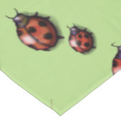 Ladybugs Tischdecke (Schrägansicht)