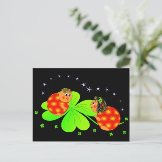 Ladybugs und Klee Postkarte (Stehend Vorderseite)