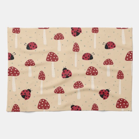 Ladybugs und Rote Pilze Geschirrtuch (Horizontal)