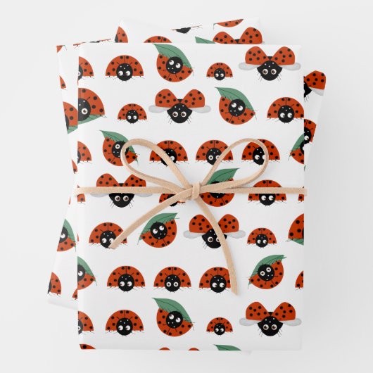 Ladybugs Wrapping Paper Sheets Geschenkpapier Set (Beispiel)